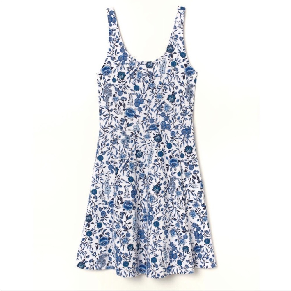 H&M divide blue and white floral dress skater dress